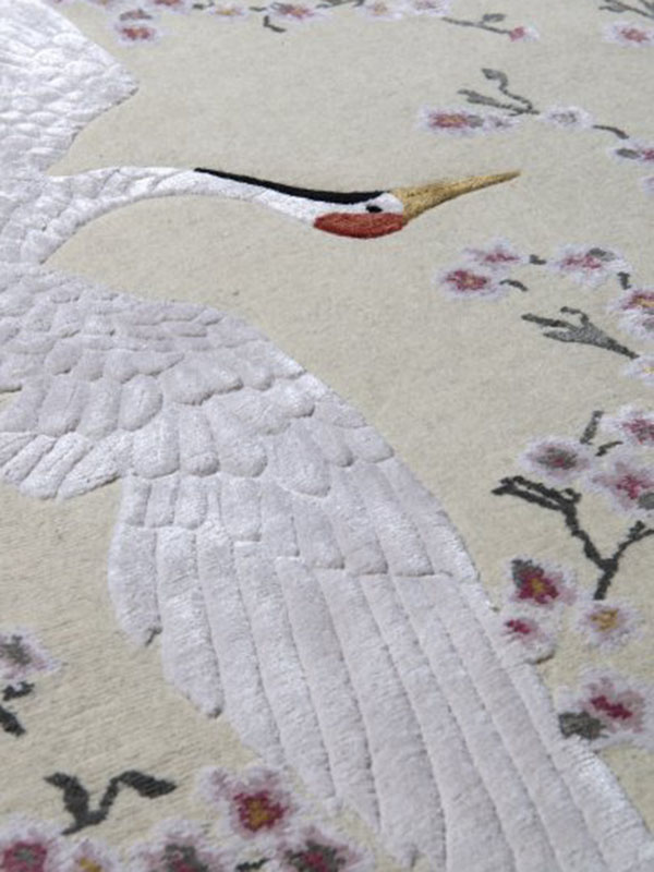 4671 alexandermcqueen crownblossom rug 1200x1800 closeup