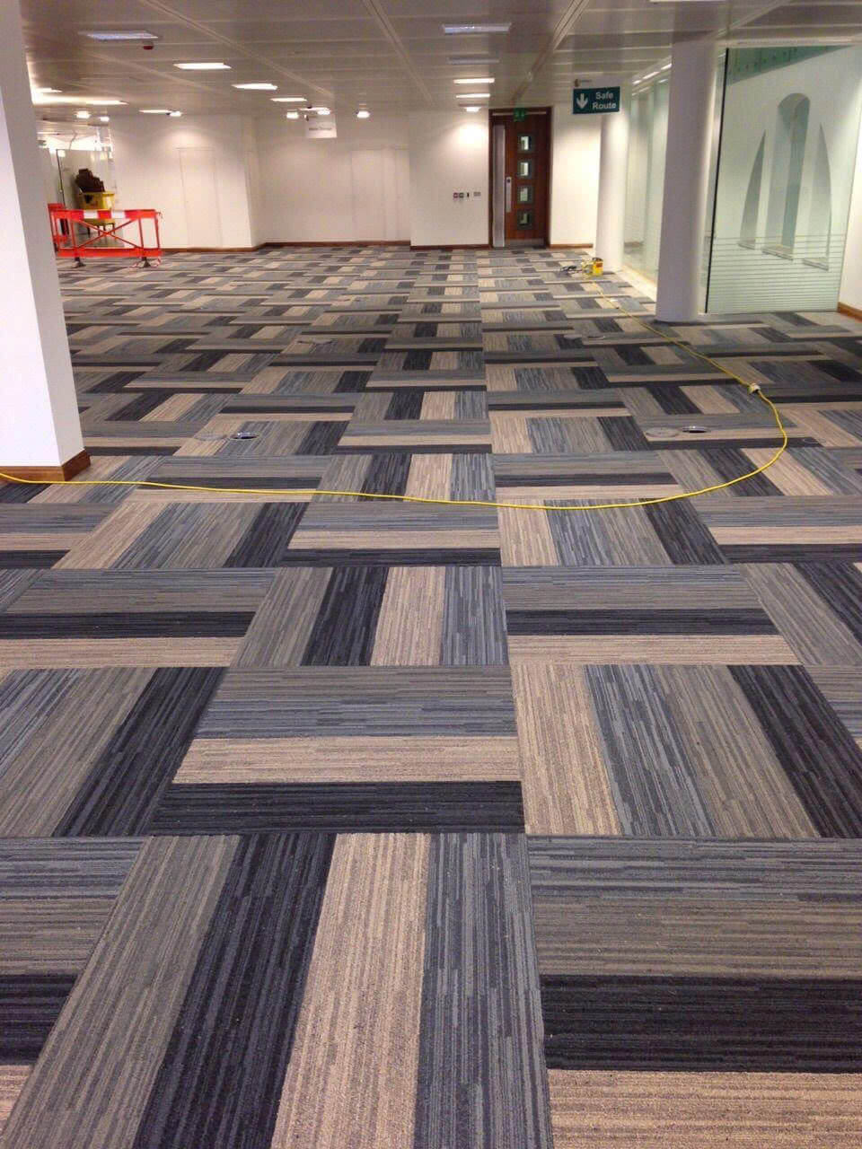 Xu Hướng Thảm Văn Phòng 2025 9 thảm tấm văn phòng Hà Nội