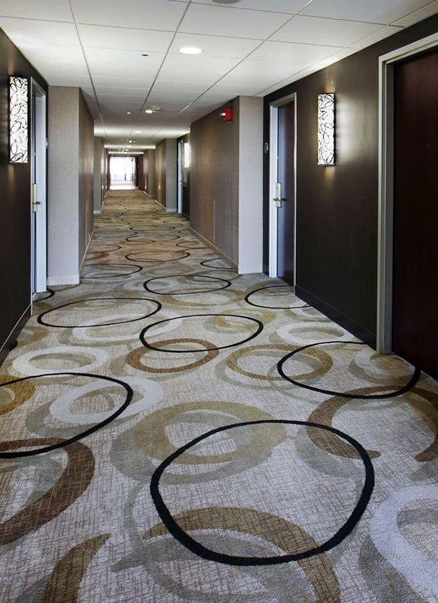 Top 5 Mẫu Thảm In Theo Yêu Cầu Bán Chạy Nhất Hiện Nay 6 tham trai hanh lang khach san nylon in hoa cao cap