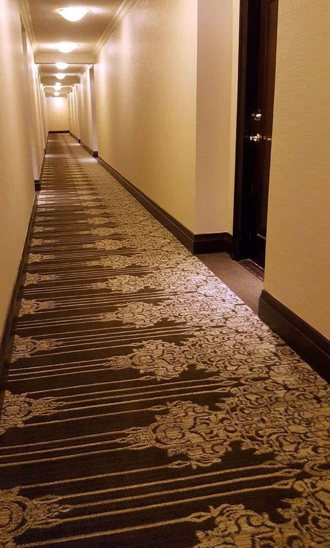 Các Mẫu Mã Thảm Cuộn Được Ưa Chuộng Nhất Hiện Nay 4 tham trai hanh lang khach san nylon in hoa cao cap