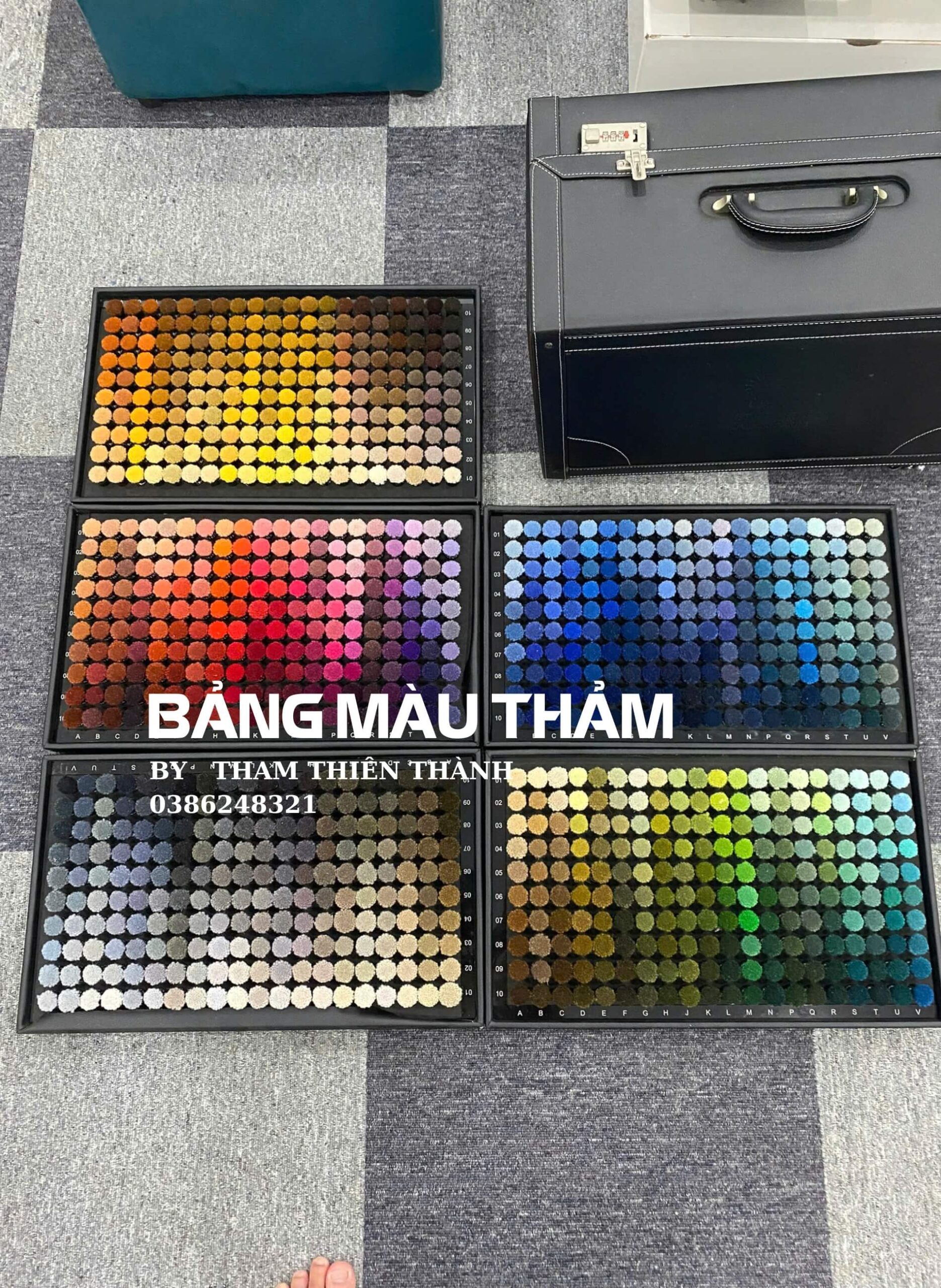 bảng màu thảm dệt tay