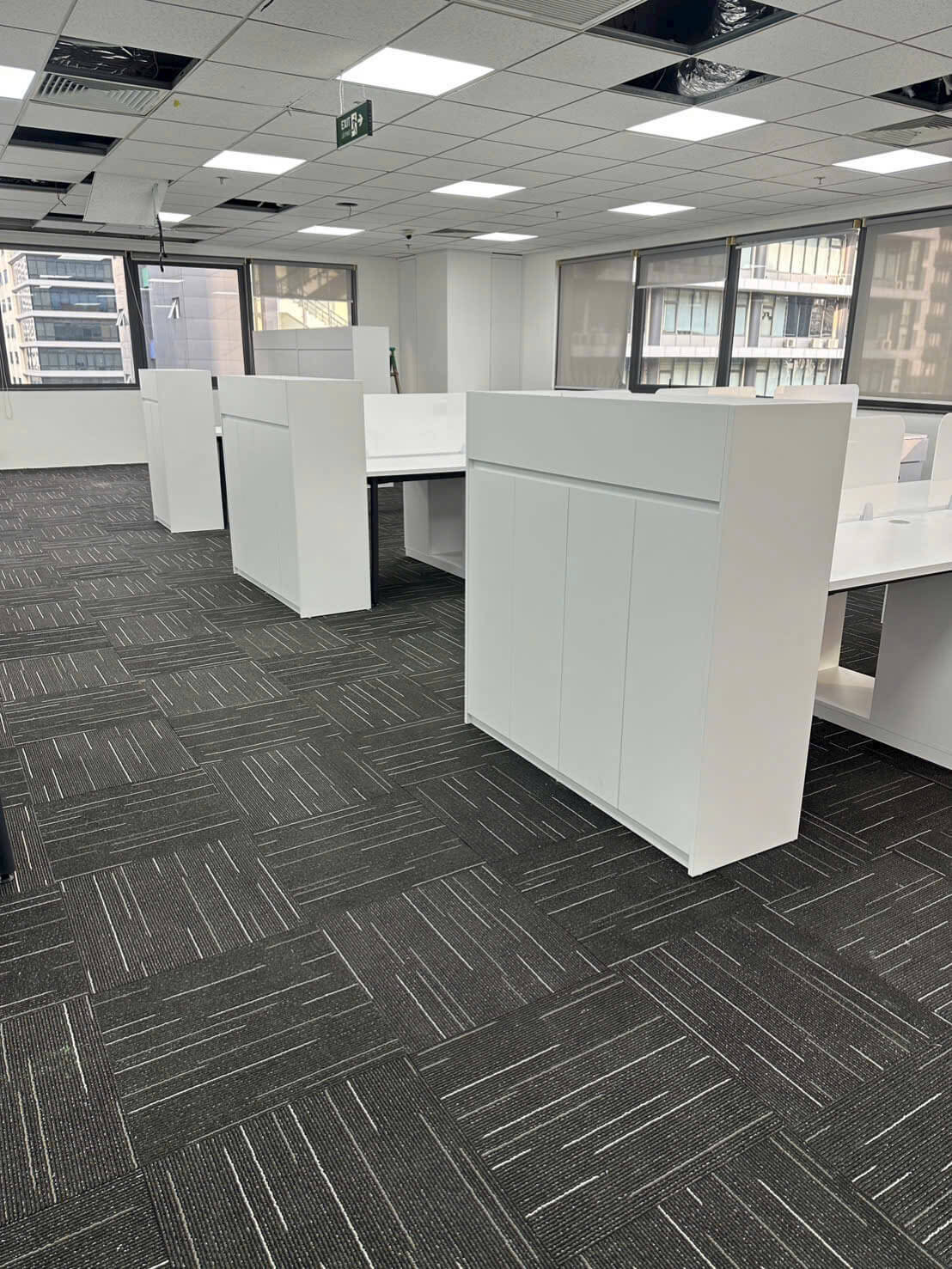 thảm tấm trải sàn văn phòng cao cấp