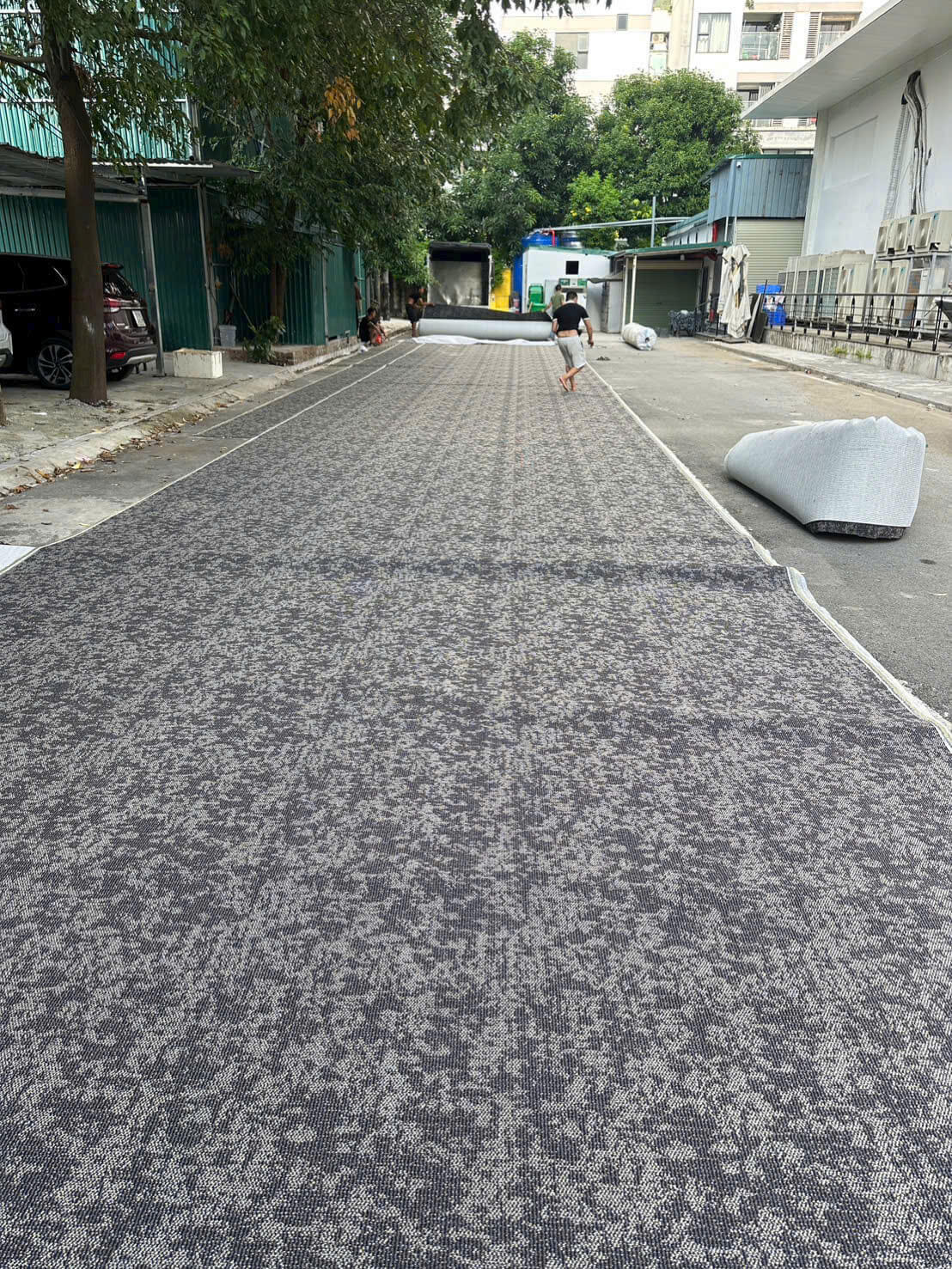 thảm tấm trải sàn văn phòng cao cấp