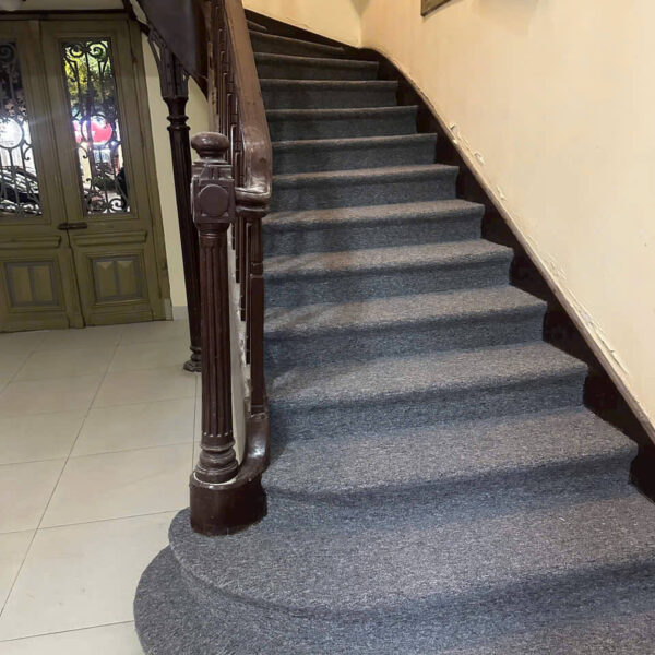 thảm trải sàn lót cầu thang | Thảm Thiên Thành